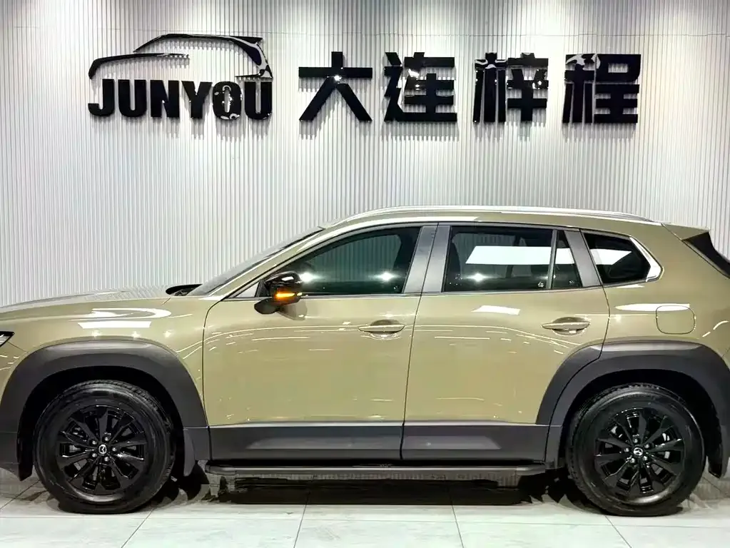 Mazda CX-50 2023 из CN, фото 10