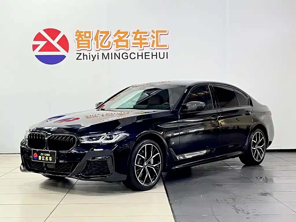 BMW 5 Series — фото 1