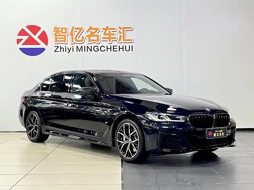 BMW 5 Series — фото 3