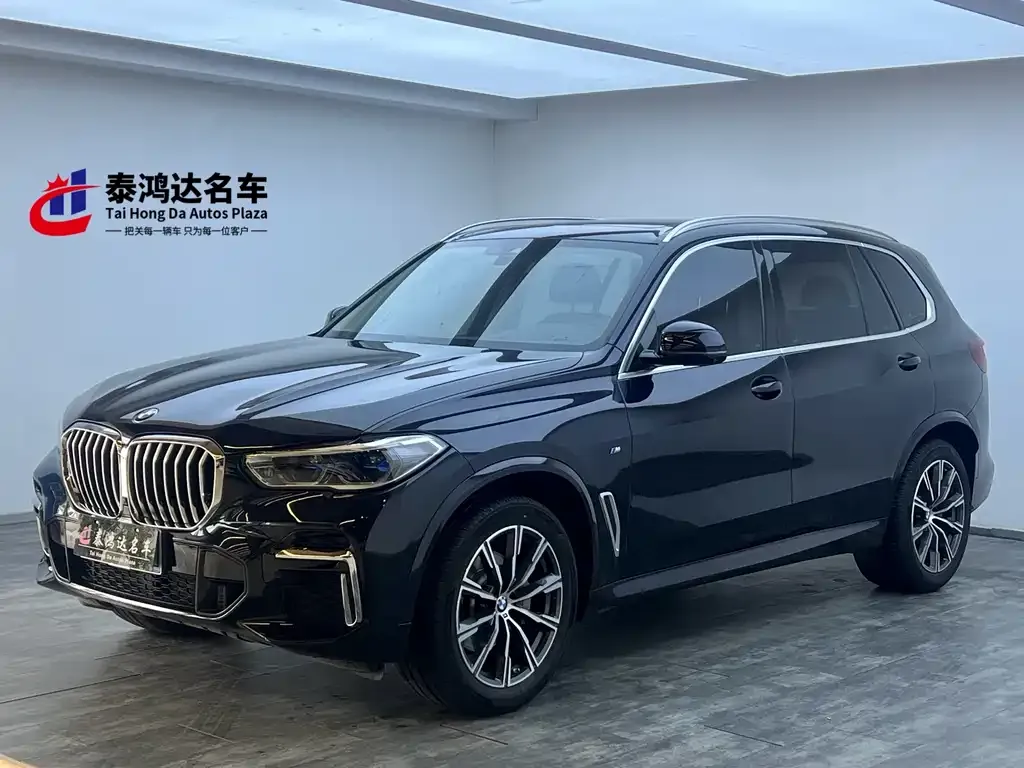 BMW X5 (Import) — фото 1