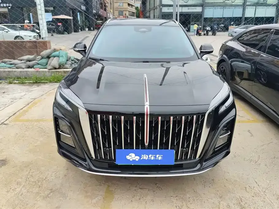 Hongqi HS3 PHEV — фото 7