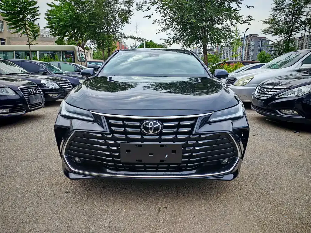 Toyota Avalon — фото 6