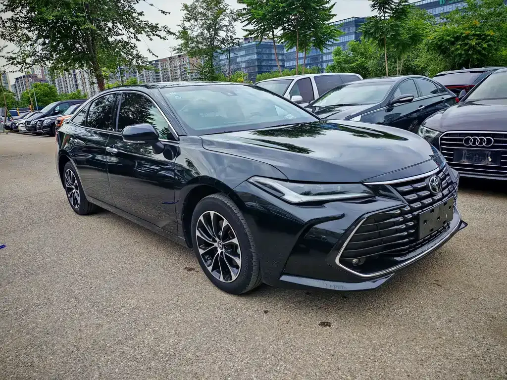 Toyota Avalon — фото 10