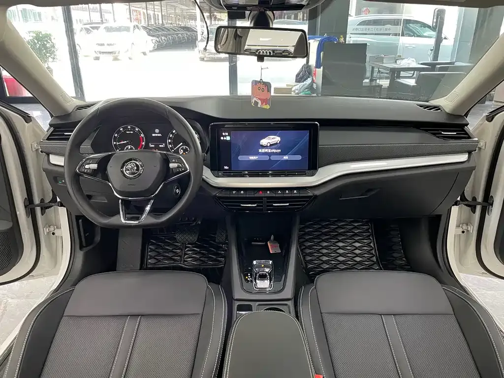 Skoda Octavia — фото 2