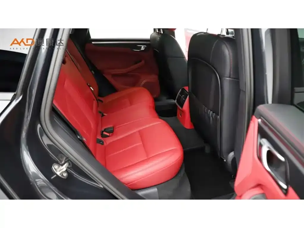 Porsche Macan 2023 из CN, фото 4