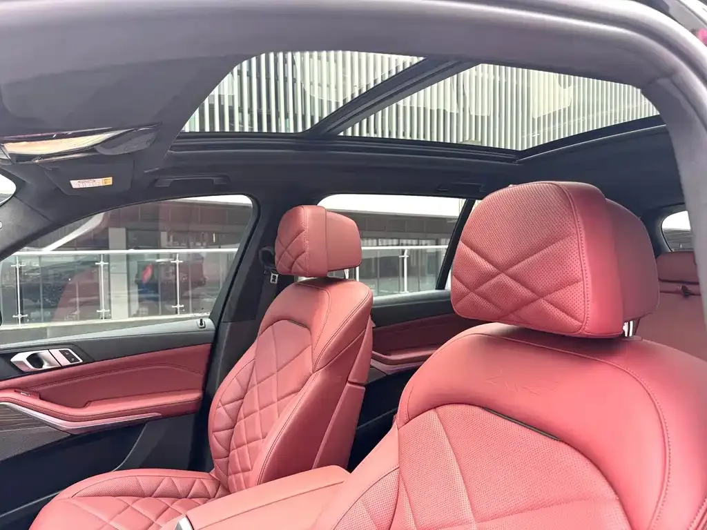 BMW X5 2025 из CN, фото 2