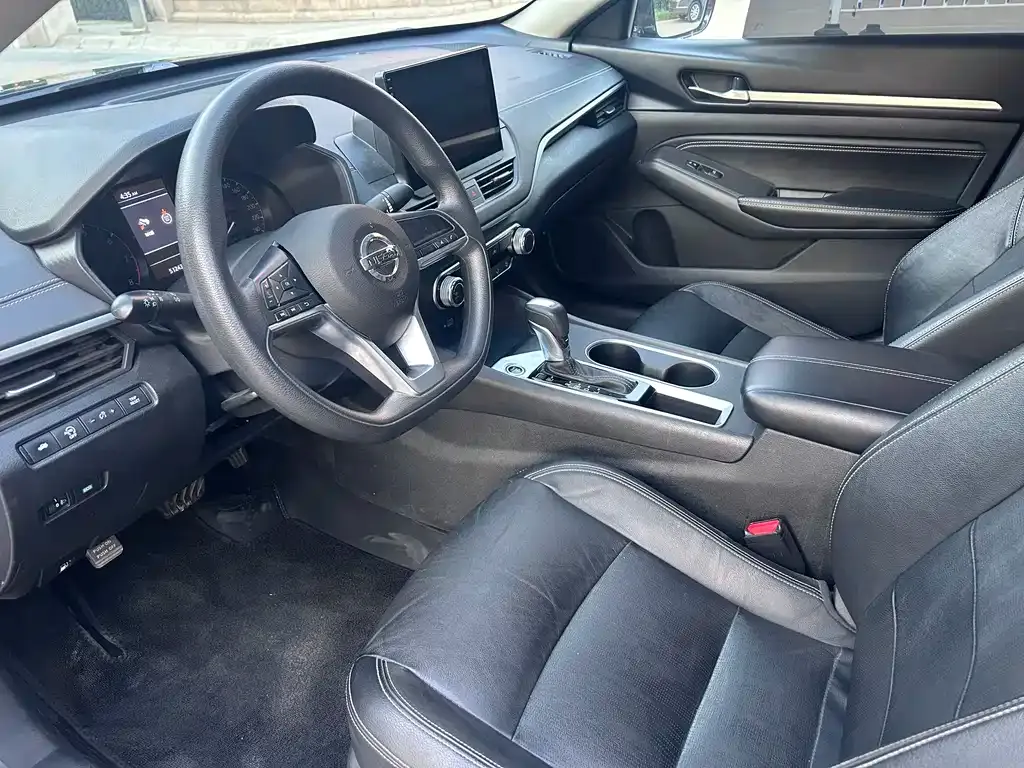 Nissan Teana 2022 из CN, фото 2