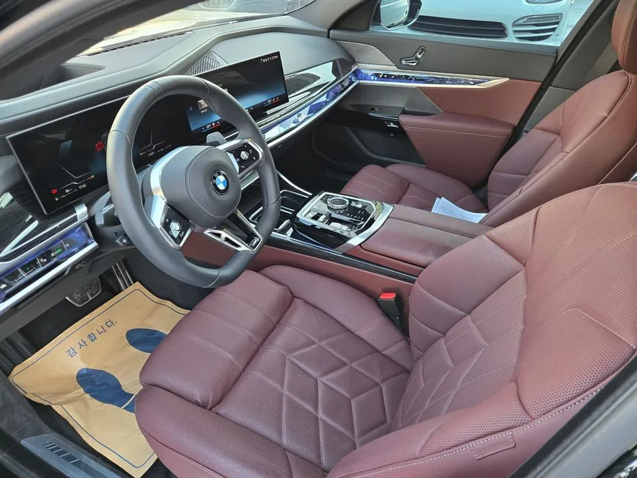 BMW 7-Series 2025 из KR, фото 4