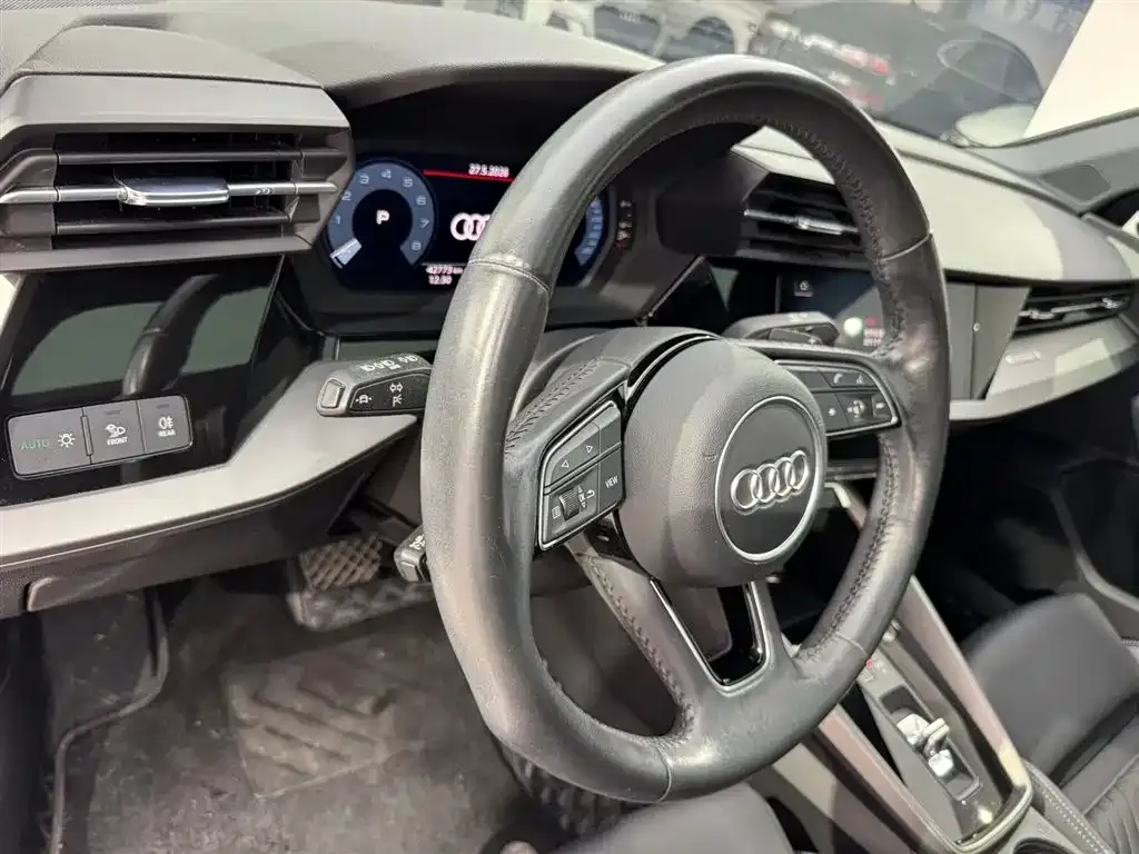 Audi A3 — фото 2