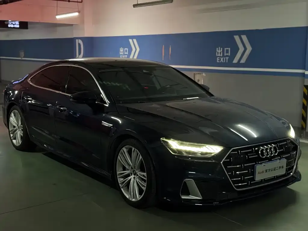 Audi A7L — фото 5