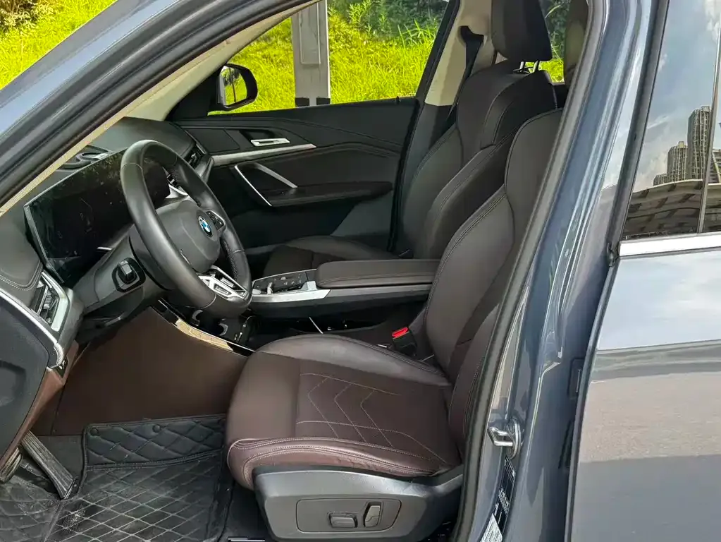 BMW X1 2023 из CN, фото 2