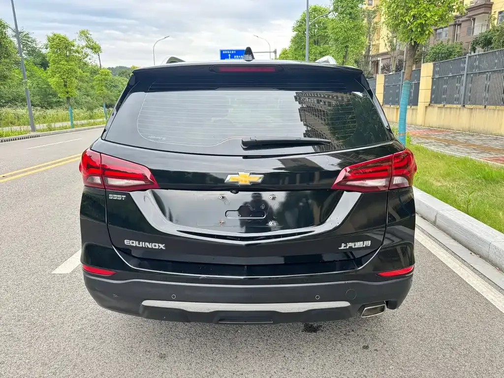 Chevrolet Equinox 2022 из CN, фото 7