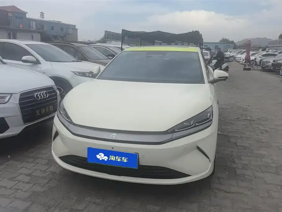 BYD Qin L — фото 10