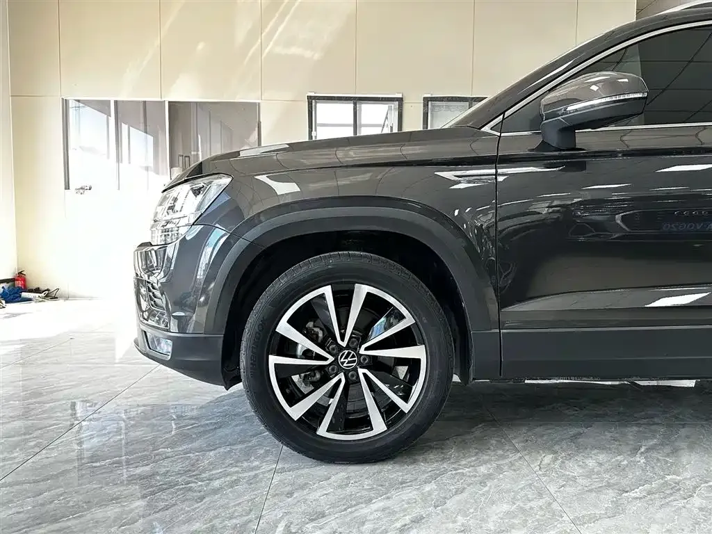 Volkswagen Tharu — фото 4