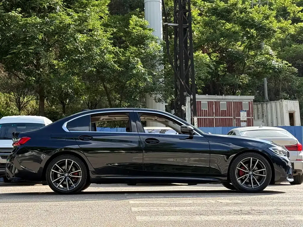 BMW 3 Series — фото 10