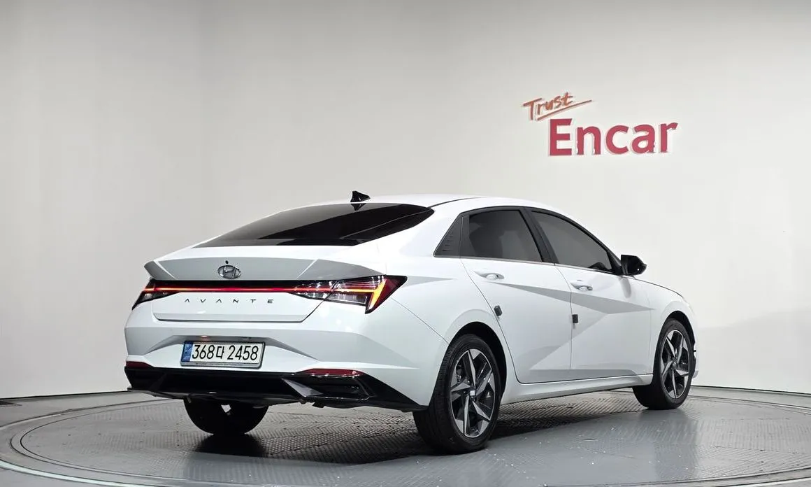 Hyundai AVANTE — фото 5