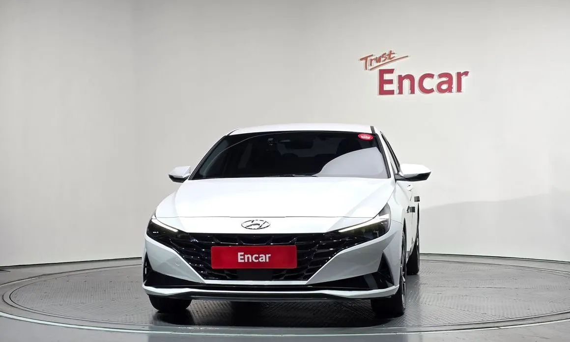 Hyundai AVANTE — фото 3