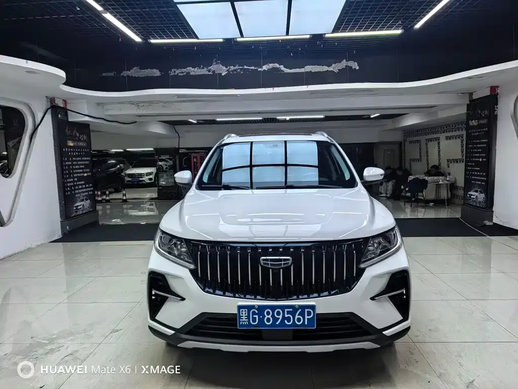 Geely Vision X6 — фото 10