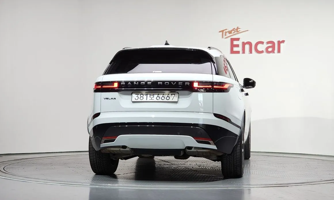 Land Rover Range Rover Velar 2025 из KR, фото 2