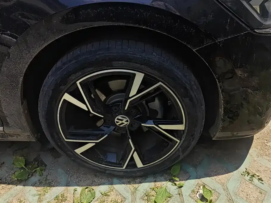 Volkswagen Passat — фото 6