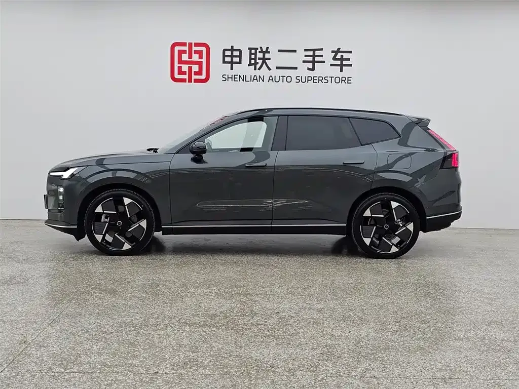 Volvo XC70 Plug-in Hybrid 2025 из CN, фото 8