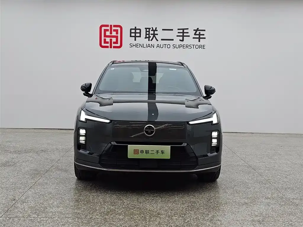 Volvo XC70 Plug-in Hybrid 2025 из CN, фото 3