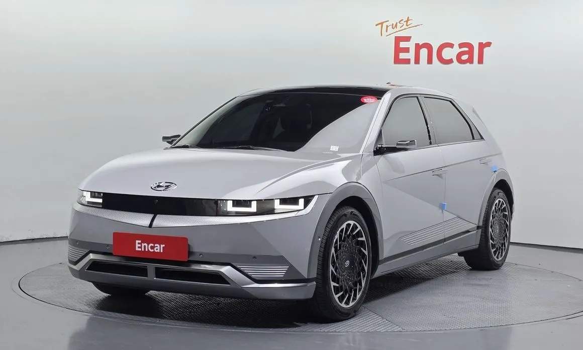 Hyundai Ioniq5 — фото 1