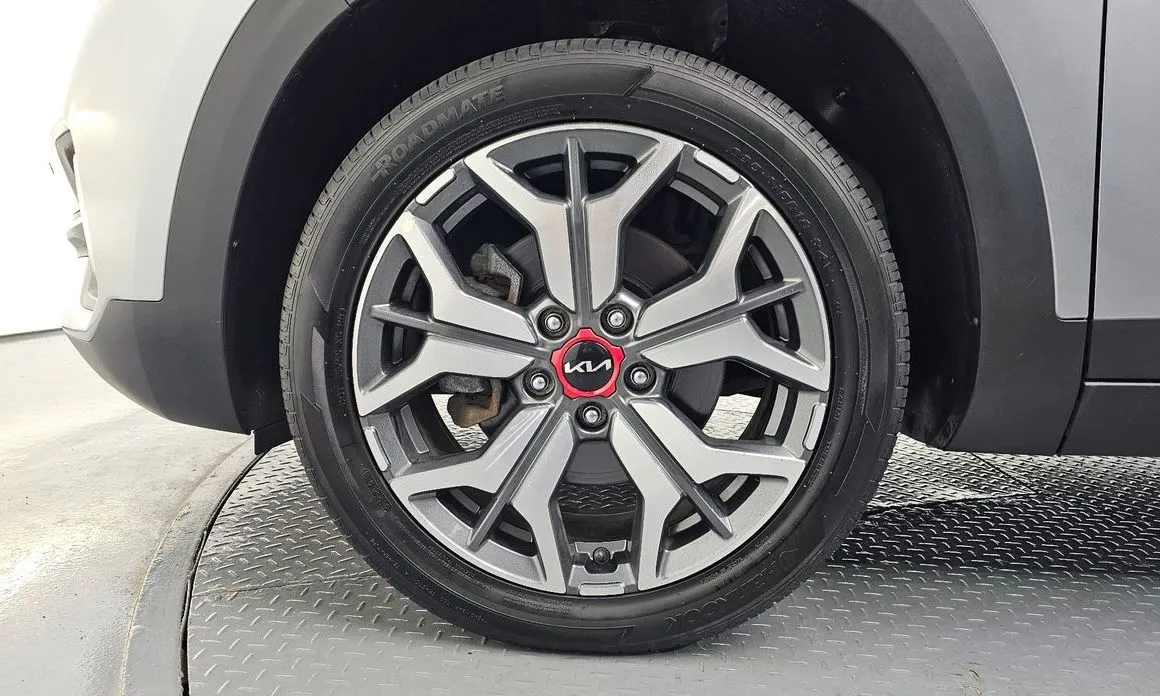 Kia Seltos 2023 из KR, фото 7