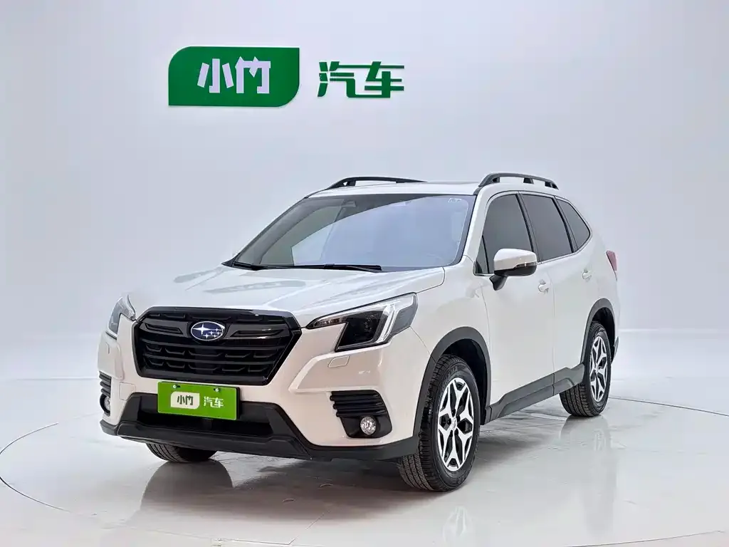 Subaru Forester — фото 1