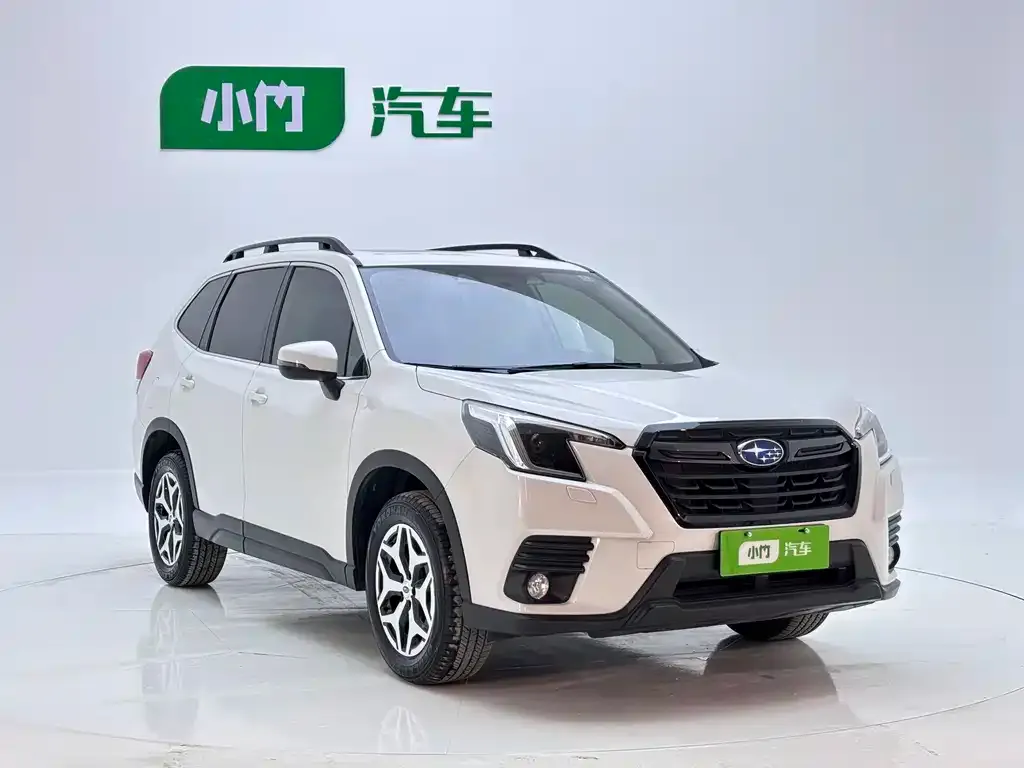Subaru Forester — фото 10