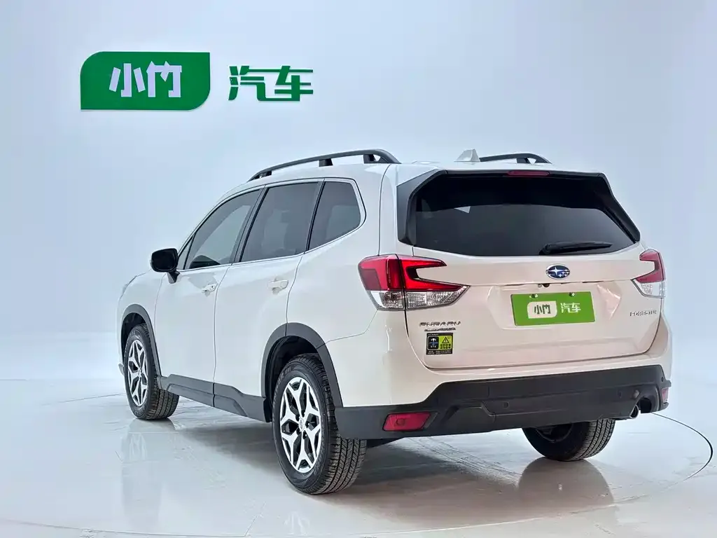 Subaru Forester — фото 6