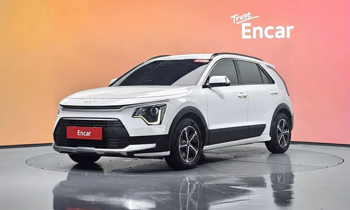 Kia Niro — фото 1