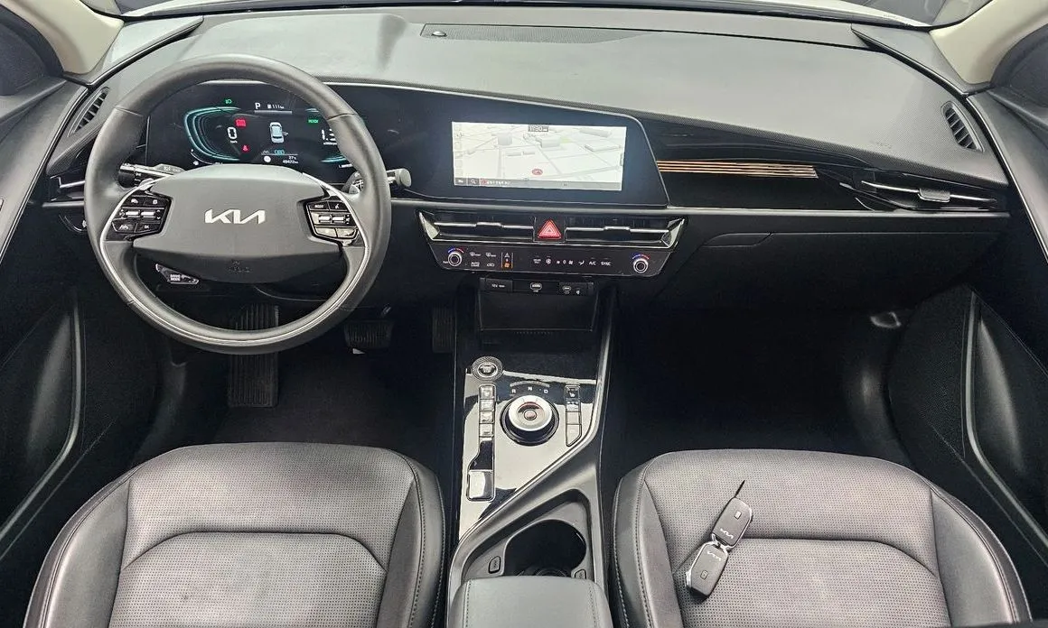 Kia Niro — фото 9
