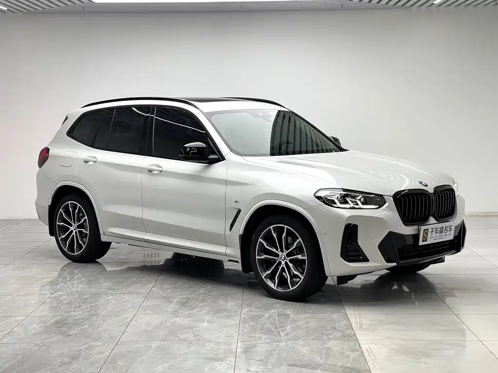 BMW X3 — фото 9