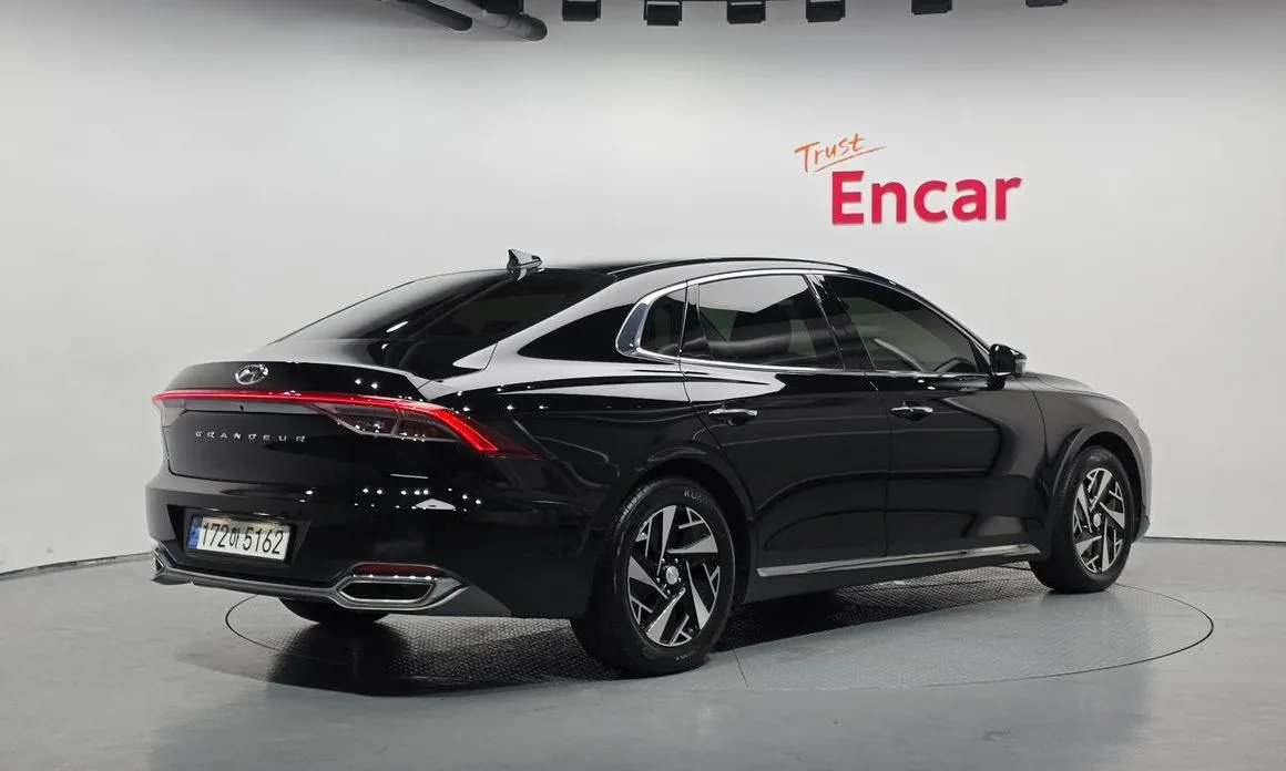 Hyundai Grandeur 2023 из KR, фото 4