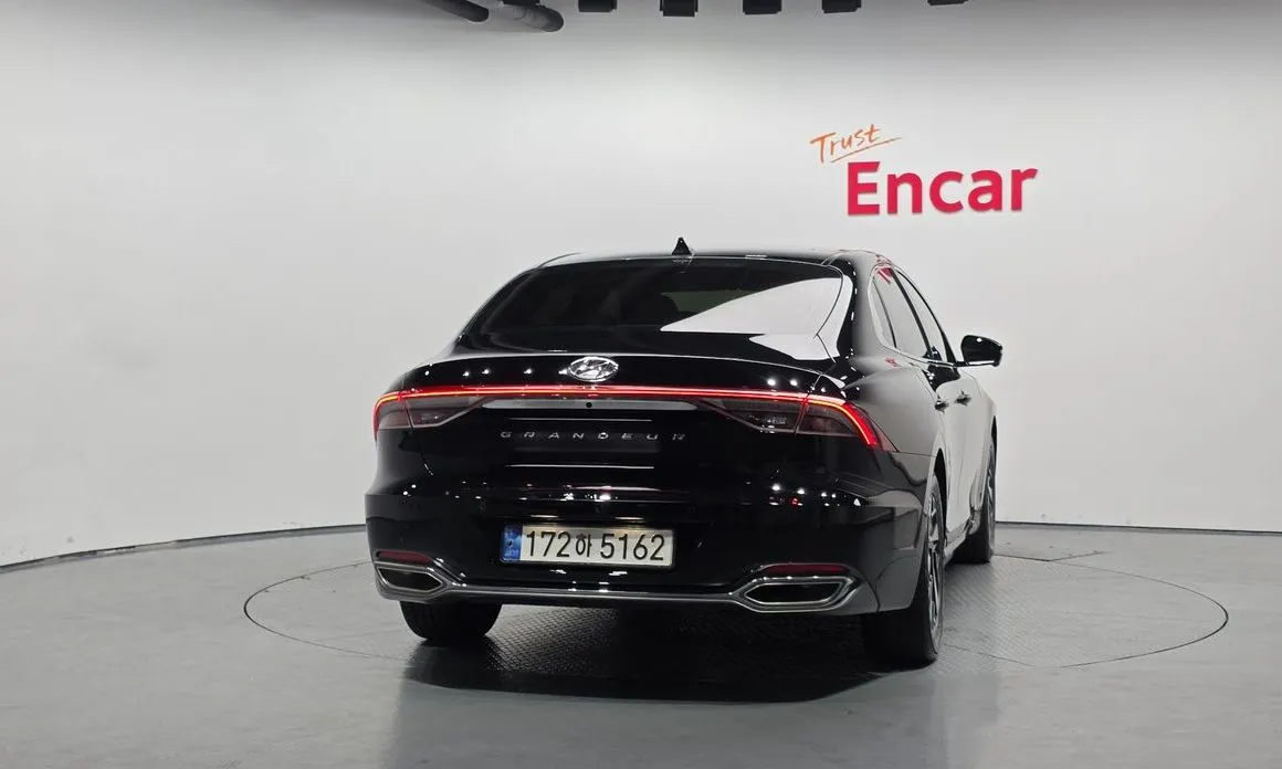 Hyundai Grandeur 2023 из KR, фото 3