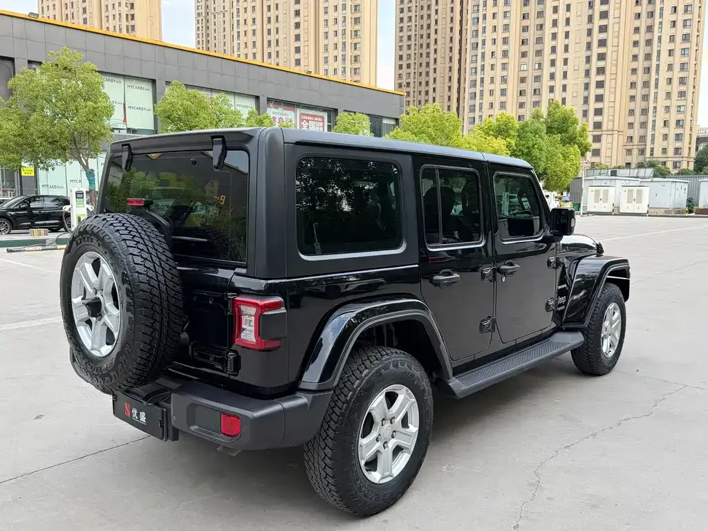 Jeep Wrangler 2021 из CN, фото 7