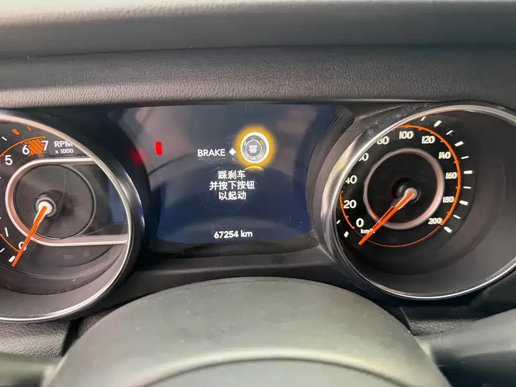 Jeep Wrangler 2021 из CN, фото 3