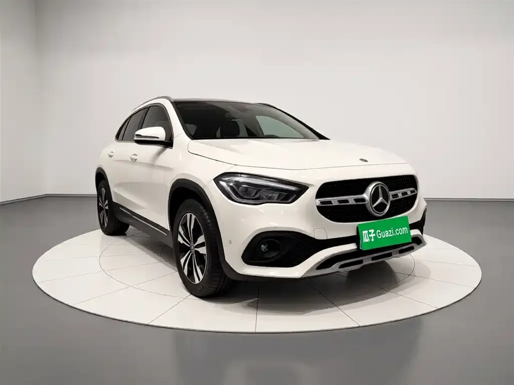 Mercedes-Benz GLA — фото 3