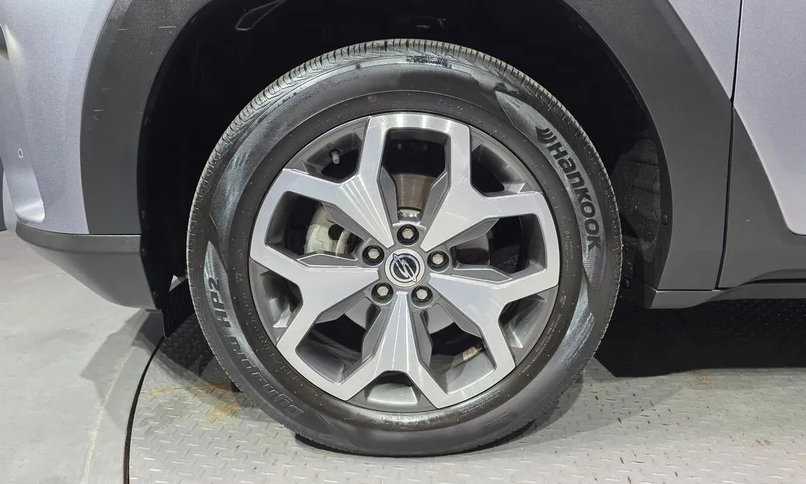 KG Mobility (Ssangyong) Torres — фото 9