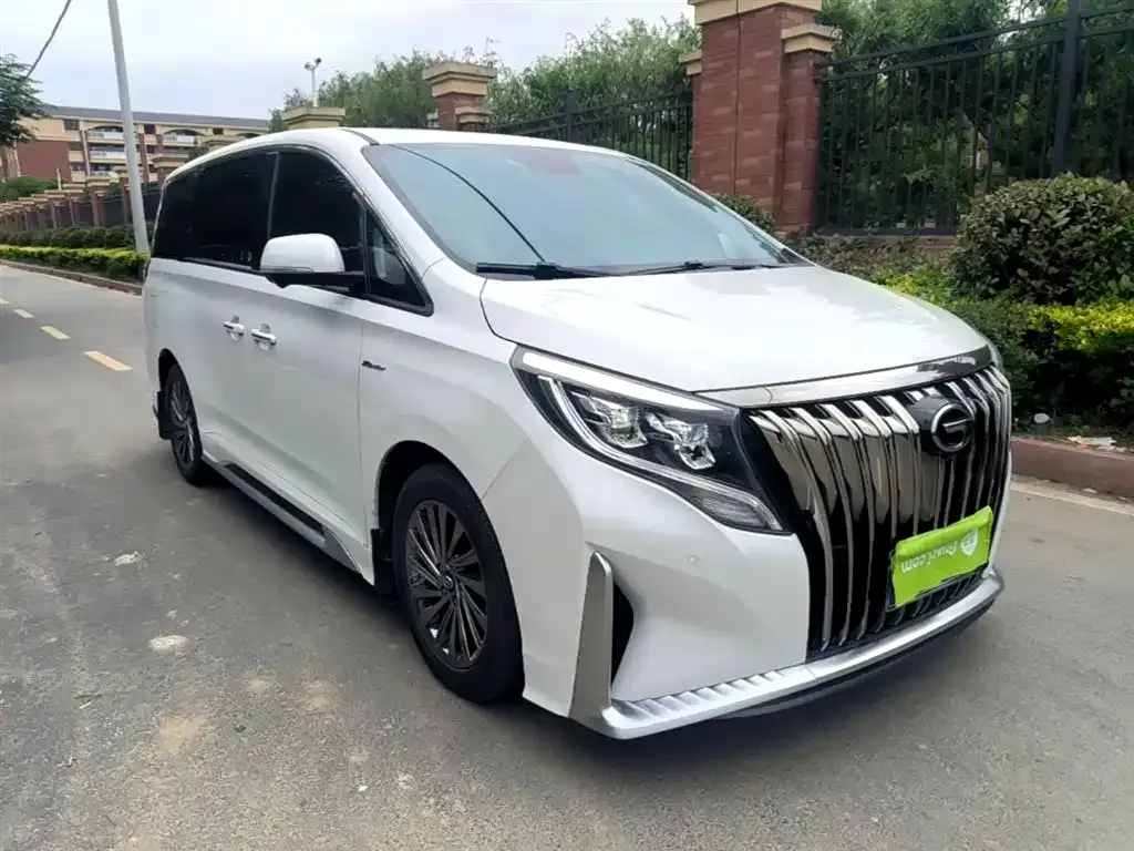 GAC Motor Trumpchi M8 — фото 10