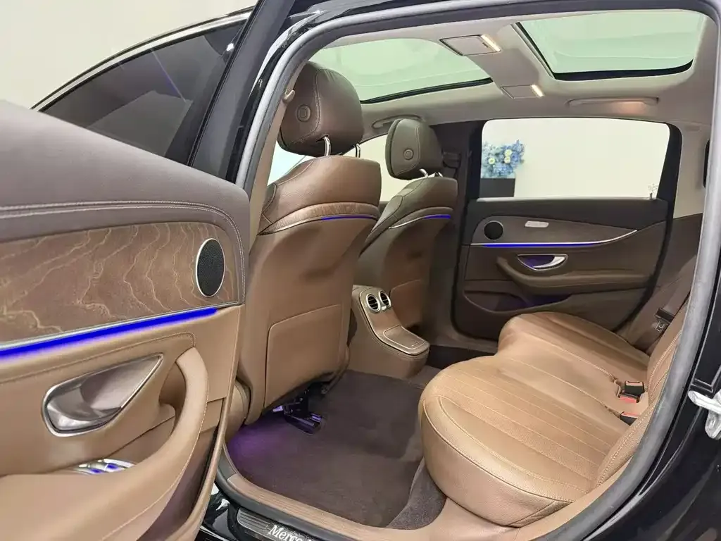 Mercedes-Benz E-Class 2021 из CN, фото 9