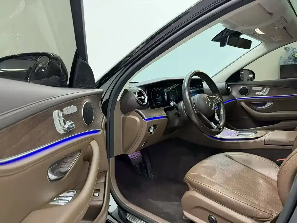 Mercedes-Benz E-Class 2021 из CN, фото 8