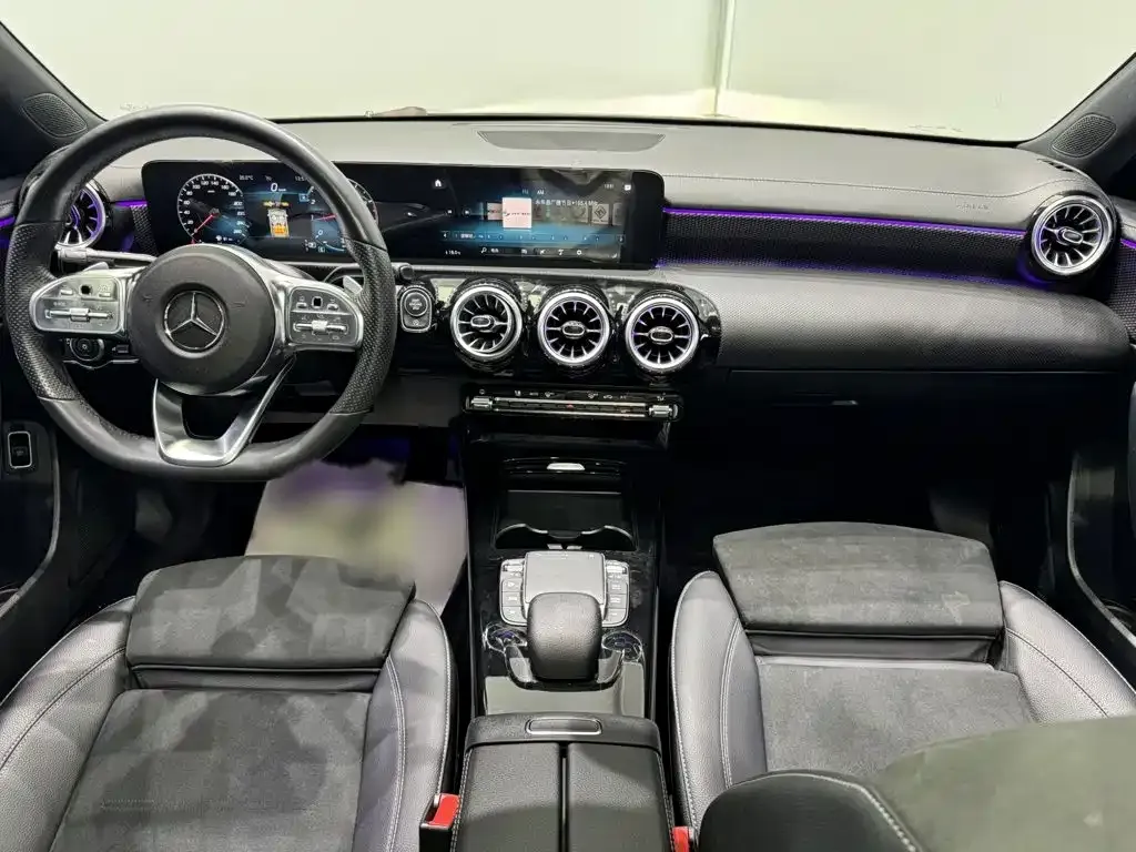 Mercedes-Benz A-Class — фото 10