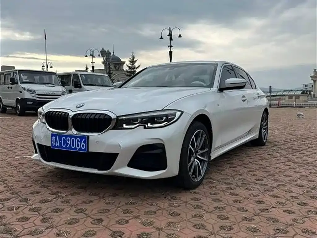 BMW 3 Series — фото 1