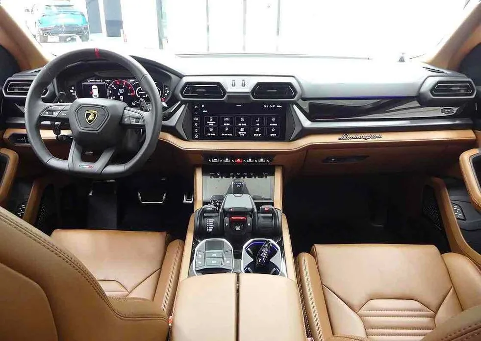 Lamborghini Urus 2025 из KR, фото 6
