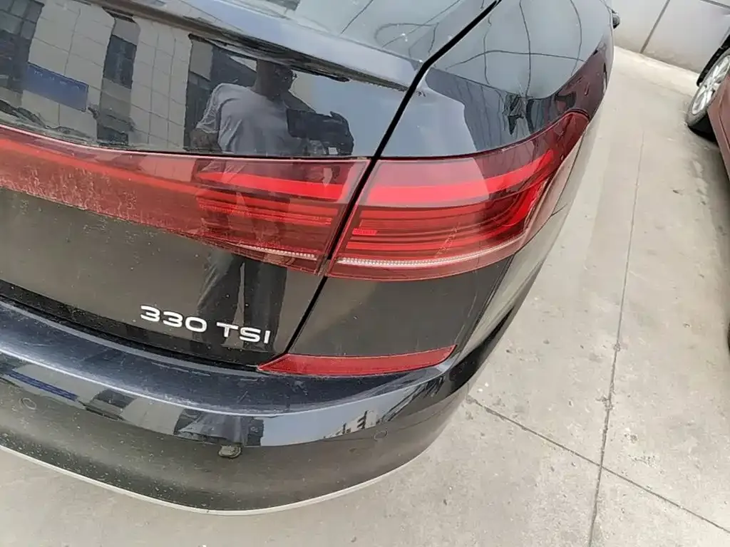 Volkswagen Passat — фото 8