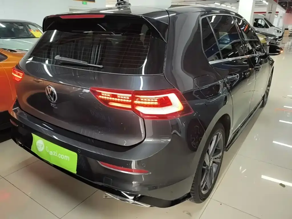 Volkswagen Golf 2022 из CN, фото 5