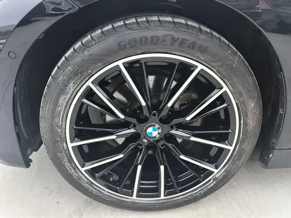 BMW 3 Series 2022 из CN, фото 3