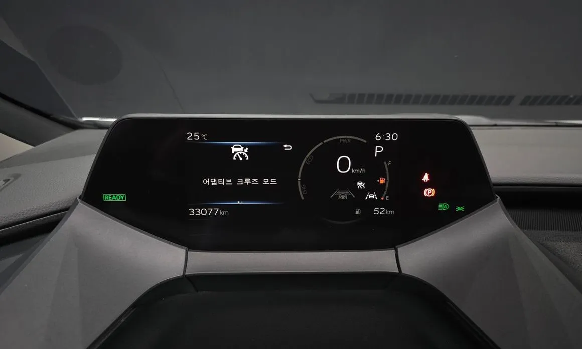 Toyota Prius 2024 из KR, фото 3